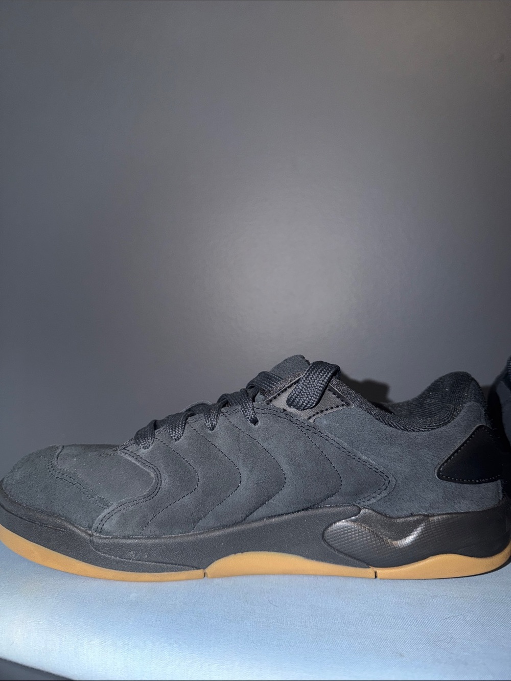 Jordan Sessions Mens Black Suede Sneakers with Gum Sole Mens Size 13 - Picture 3 of 9